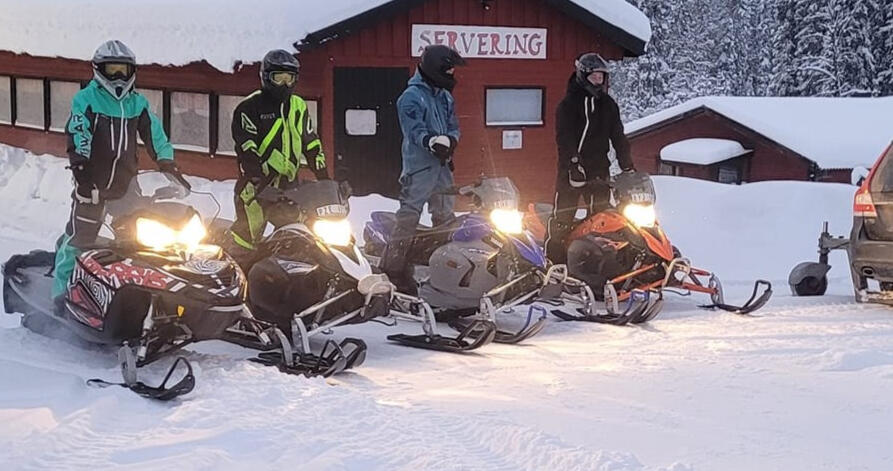 Utbildning: Förarbevis snöskoter